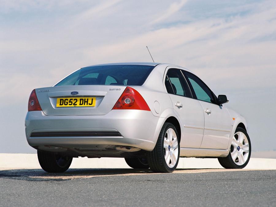  Ford Mondeo Zetec S 2003 года  (фото 6 из 9)